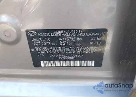 2011 Hyundai Elantra Limited z USA, uszkodzony, nr VIN 5NPDH4AE2BH009607